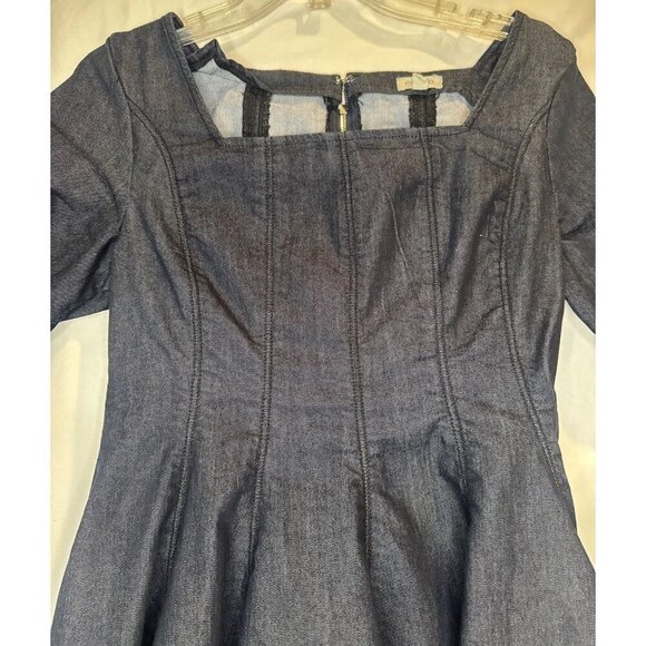Anthropologie Pilcro Women’s Short Sleeve Square Neck Pleated Blue Denim Dress M - Picture 2 of 9